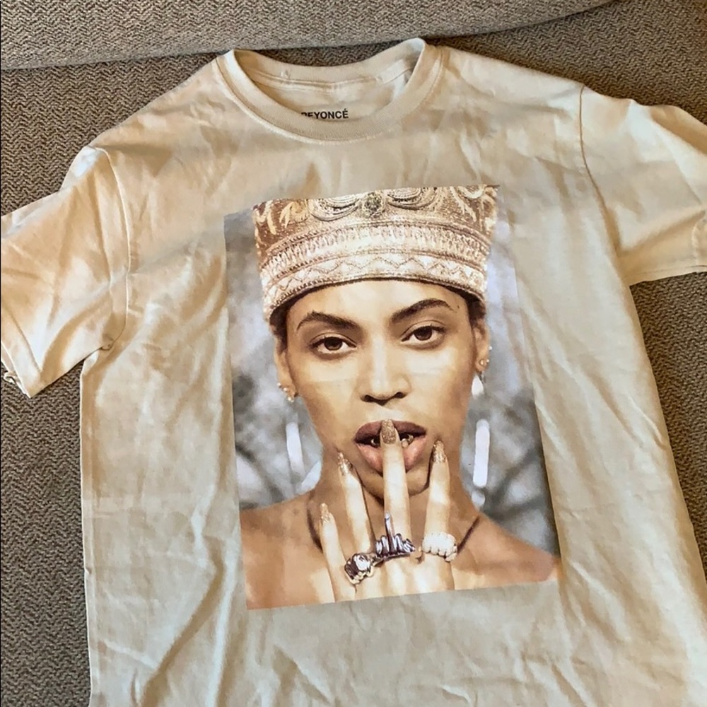 Beyoncé Coachella 2018 T-shirt small